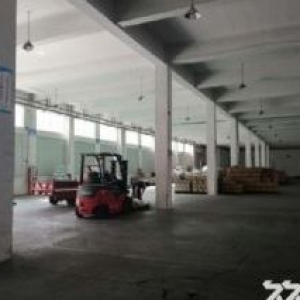 锡山区东北塘芙蓉四路附近2100平机械厂房出租
