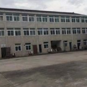 杨名新出10000平 机械厂房 可做
