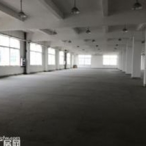 新吴区鸿山独栋7230平厂房出租 大车好进出