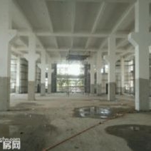新吴区梅村二楼厂房10000平出租 大小好分割