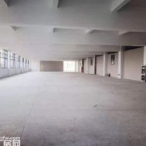 二楼带环氧地坪，有独立办公室新厂房，有货梯和客梯，环境好