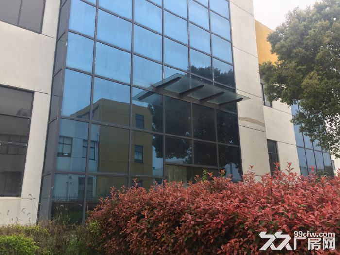 无锡新区薛典路附近园区10000㎡厂房出租