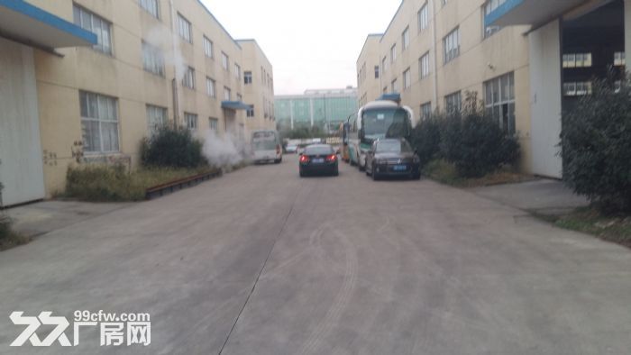 新区硕放经久路独门独院5500㎡厂房整体出租-图3