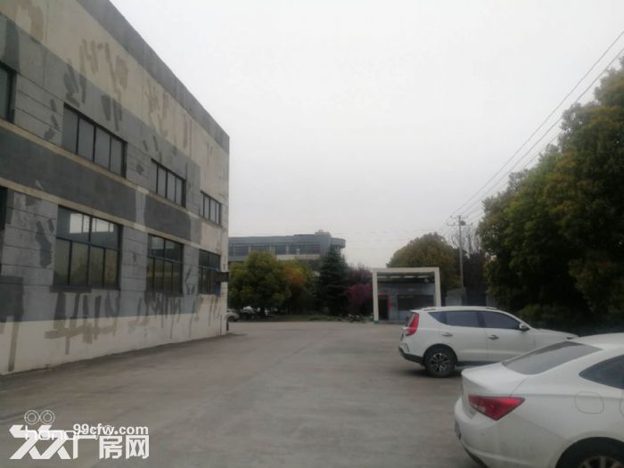 新区鸿山10000平厂房出租 二楼 地理位置优越 交通便利