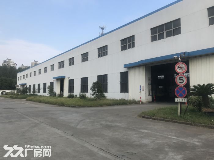 新吴区旺庄4900平标准厂房出租 带5层楼的办公室 形象好