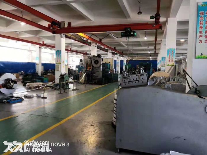 新区坊前锡贤路附近2000㎡厂房出租