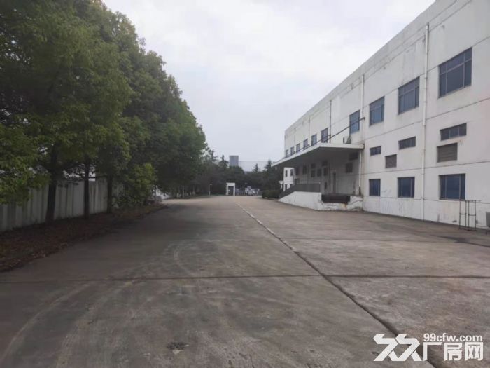 新吴区梅村9900平厂房出租  厂房外观大气