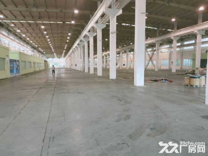 无锡机场路附近14500平厂房仓库短期出租