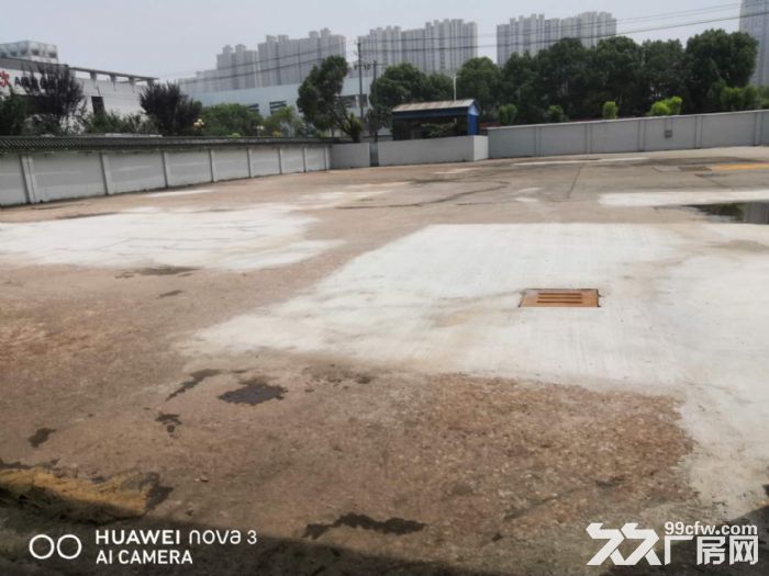 新区梅村独门独院超大空地厂房出租