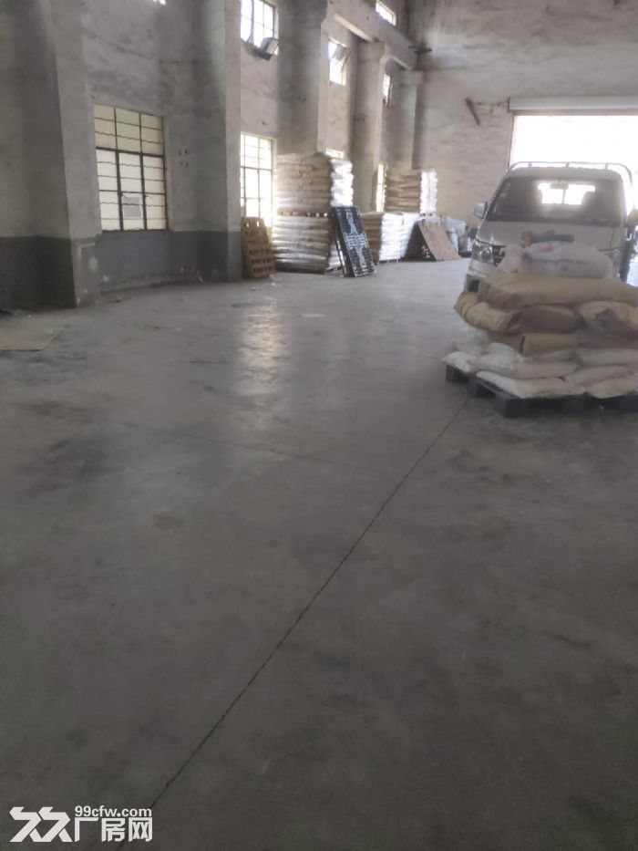石塘湾独门独院单跨标准厂房-图2