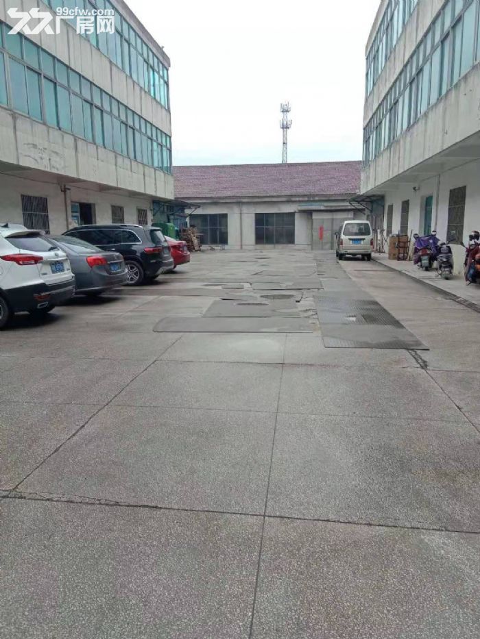 东湖塘老锡沙线南园 ，独立一楼500平，另有三楼500平