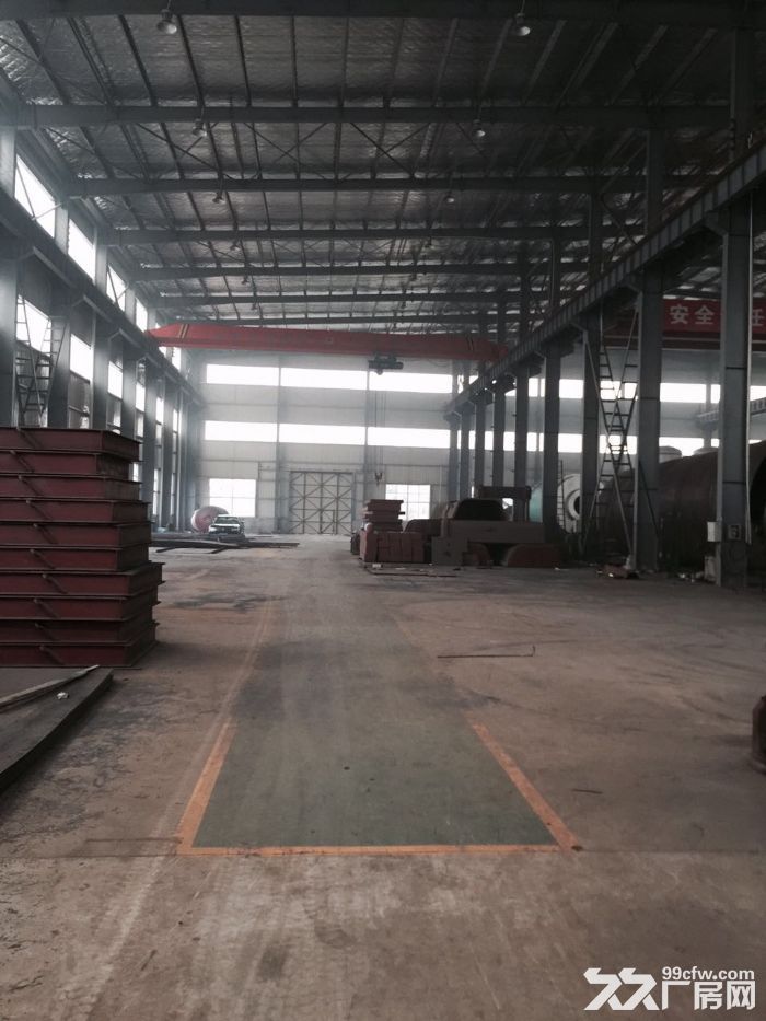 新厂房，15米层高、交通方便、全新独门独户，价格便宜