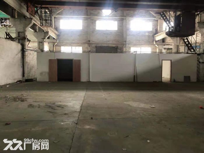 1楼1000平，独立门进出，大车进出方便