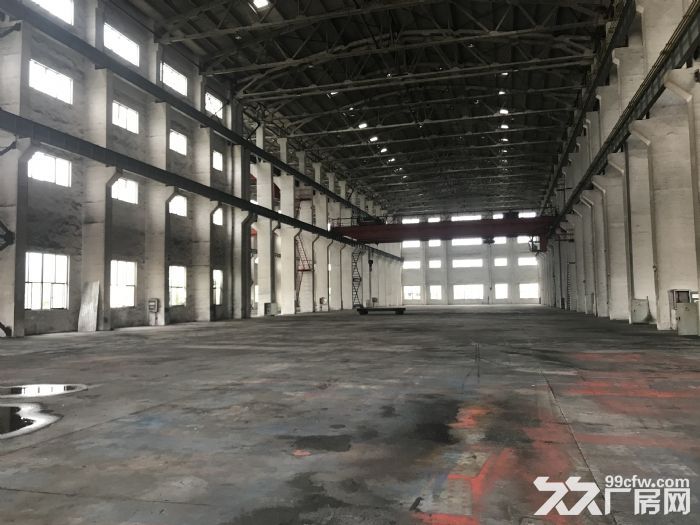 锡山东亭11000平厂房出租 层高9米 带行车 稀缺房源