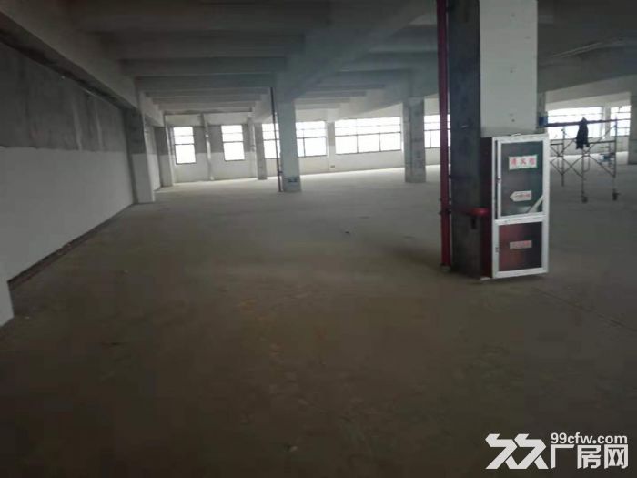 新吴区梅村工业园区18000平多层厂房出租