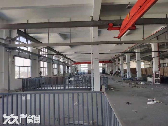新吴区硕放工业园区6500三楼带行车厂房出租-图3